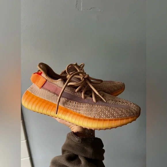 Yeezy Boost 350 V2 Clay Mens 7 Shoe Tan Brown Adidas Kanye West Athletic Sneaker